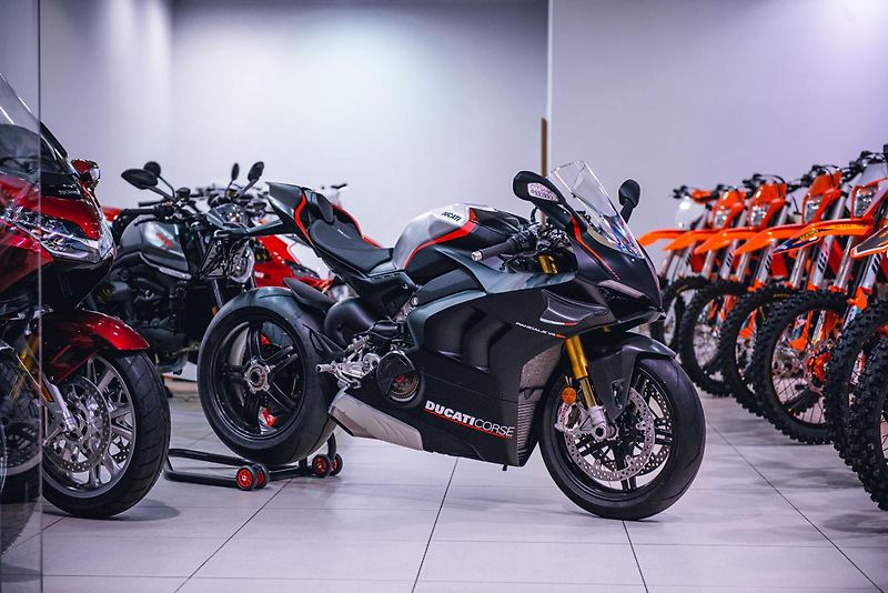 Ducati Panigale V4 S (2021) SP - fotka 9 z 51