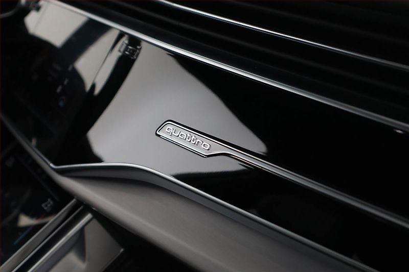 Audi Q7 (2023) 50 TDI - fotka 23 z 25