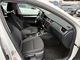 Škoda Octavia 1.6 TDI AMBITION - náhled 10