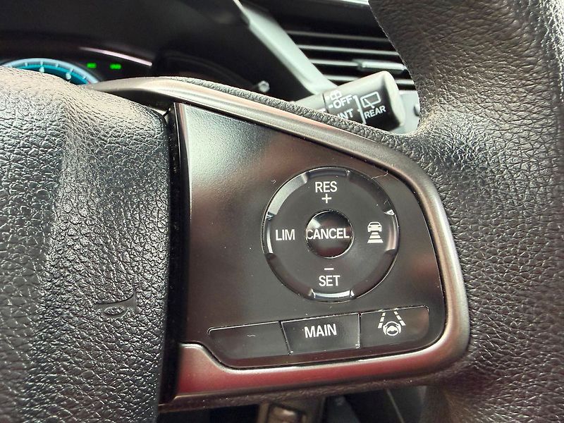 Honda Civic 1.0 VTEC Turbo Comfort, ČR, 1. - fotka 15 z 21