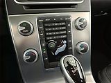 Volvo V60 (2017) D3 2.0, Automat, Xenony - náhled 15