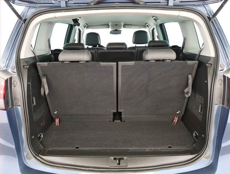 Opel Zafira (2017) 1.6 Turbo, 7 míst, ČR,1.maj - fotka 13 z 15