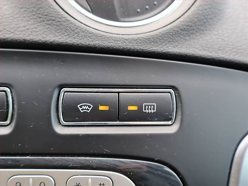 Ford Mondeo (2012) 2.0 TDCi, Automat, Tempomat - fotka 17 z 18