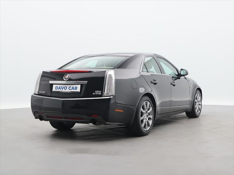 Cadillac CTS 3.6 V6 Luxury 229kW CZ Xenon - fotka 7 z 29