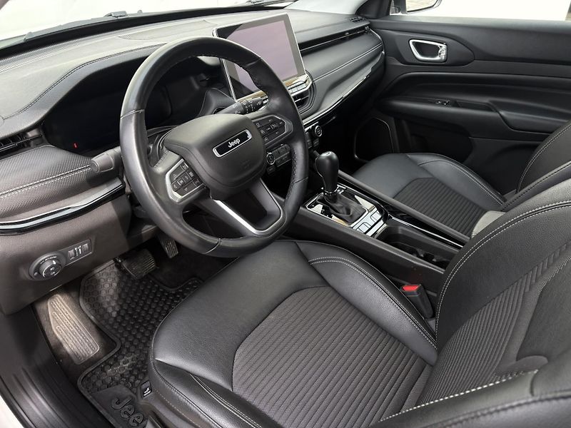 Jeep Compass 1.5 e-Hybrid 96KW Night Eagle - fotka 10 z 22