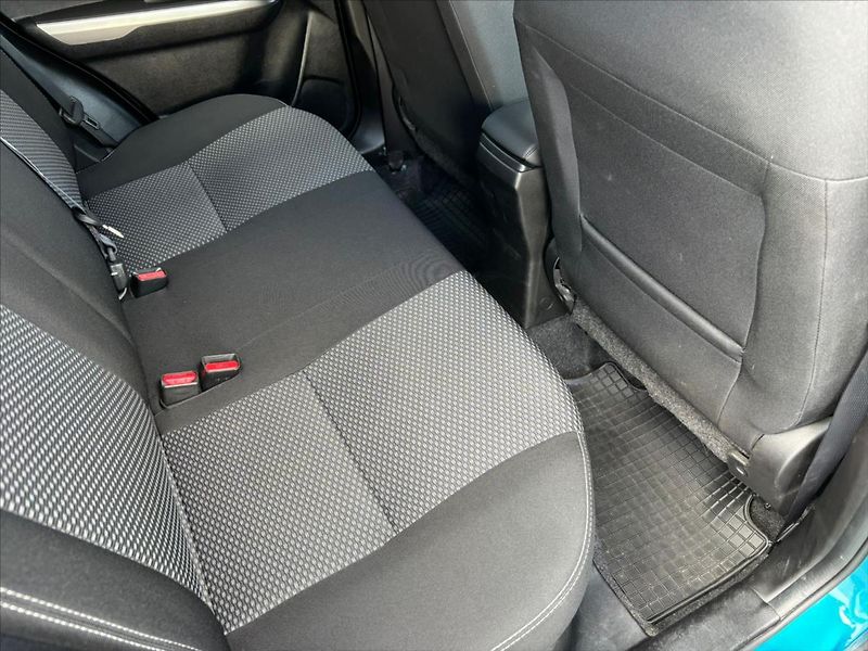 Suzuki Vitara 1,4 BoosterJet  Premium Hybrid - fotka 26 z 28