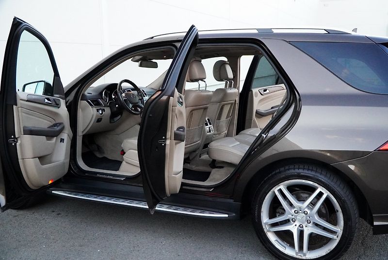 Mercedes-Benz Třídy M 350 CDi 4MATIC AMG - fotka 39 z 45