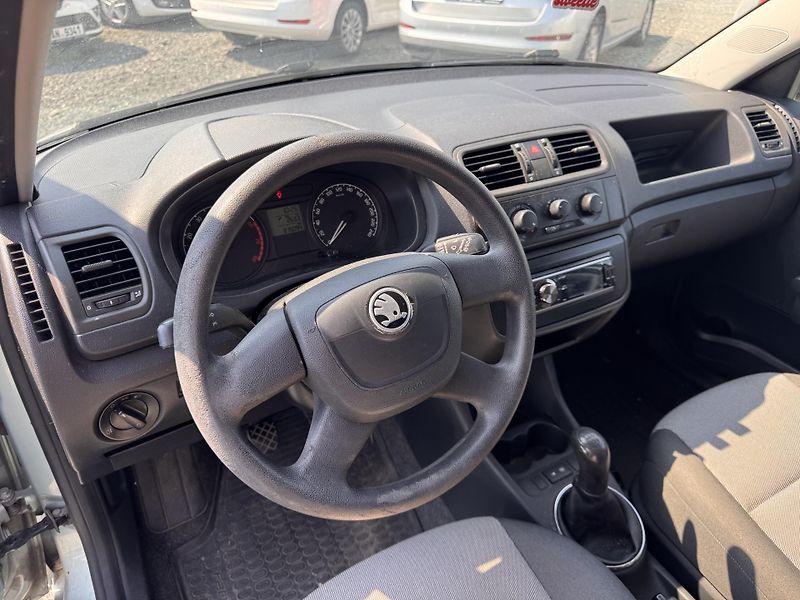Škoda Fabia II 1.2 12V kombi,2010,STK 6/28 - fotka 10 z 16