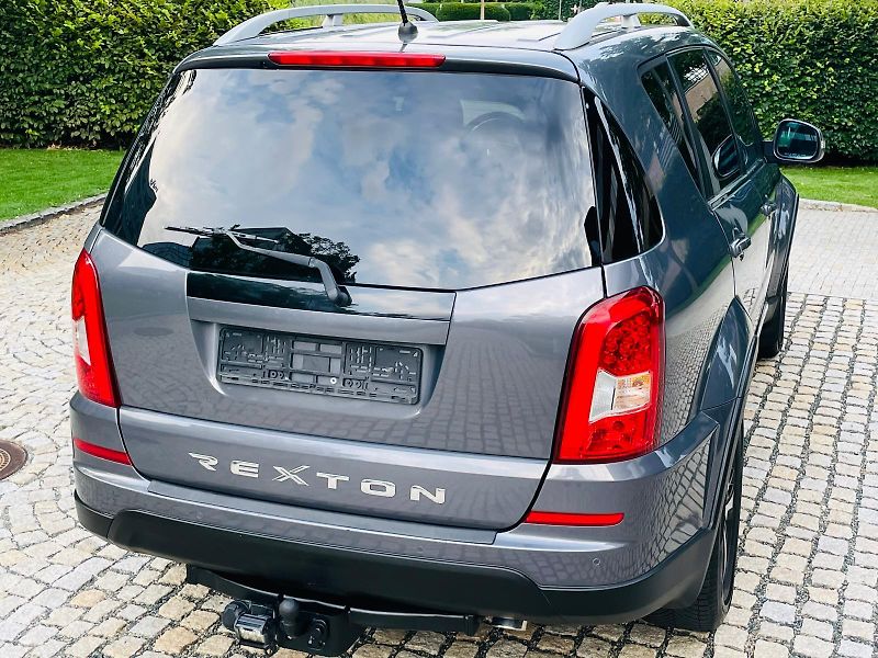 SsangYong Rexton 2.0TD 4x4 AUTOMAT TAŽNÉ VÝHŘEV - fotka 11 z 51