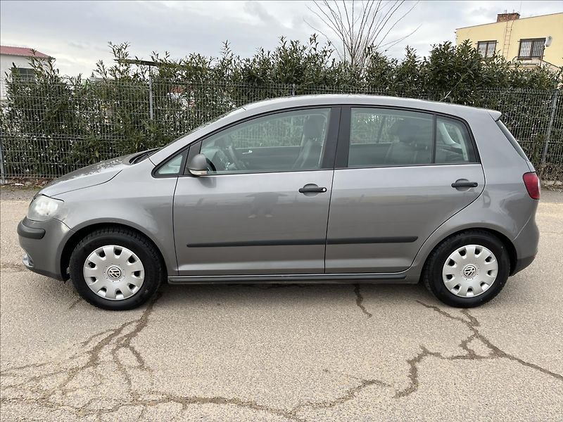 Volkswagen Golf Plus 1.4 i ROZVODY 2x KOLA STK 1/28 - fotka 30 z 36