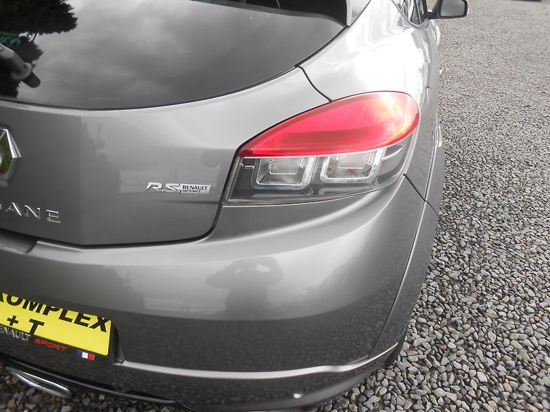 Renault Mégane R.S.-195KW,NAVI,TOP!!! - fotka 8 z 41