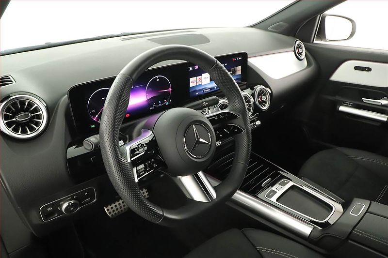 Mercedes-Benz GLA (2026) 200 d 4MATIC, AMG LINE - fotka 13 z 19