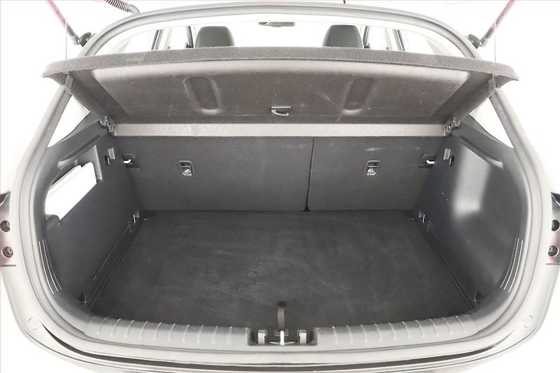 Kia Stonic (2023) Exclusive 1.0 T-GDI, EXCLUSIVE - fotka 20 z 21
