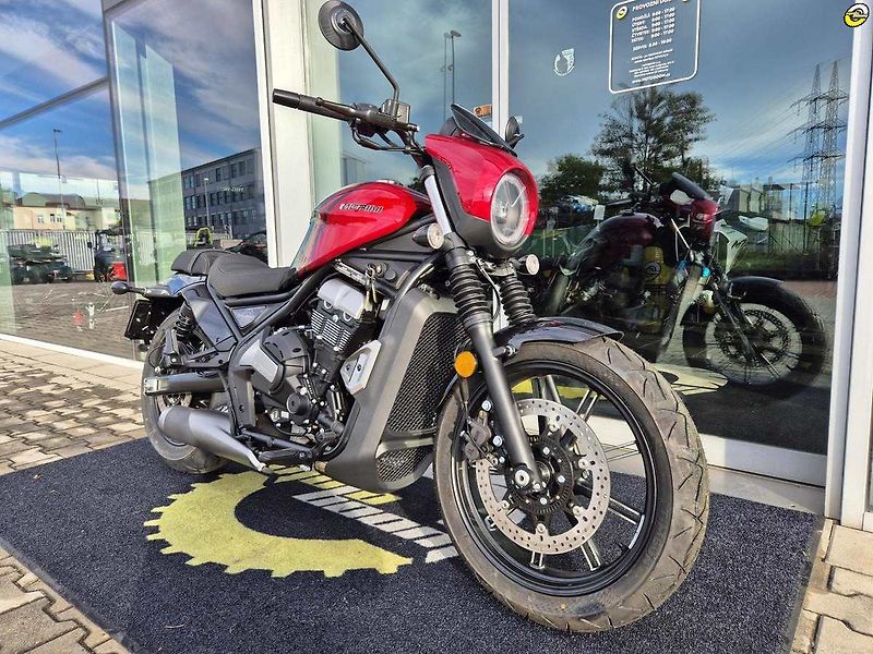 Moto Morini Calibro (2026) Custom 700 - fotka 2 z 17