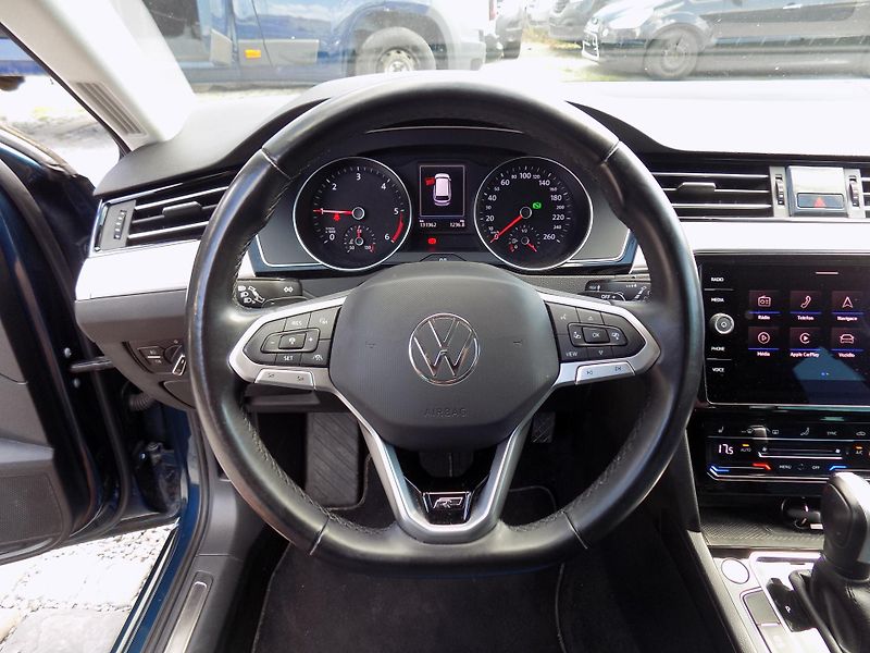 Volkswagen Passat 2,0 TDI R-LINE, MATRIX, ALCAN. - fotka 35 z 41