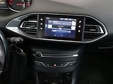 Peugeot 308 (2016) 1.2 e-THP, ČR,1.maj - náhled 10