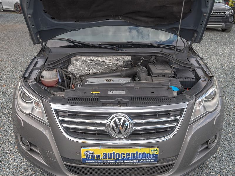 Volkswagen Tiguan (2010) ČR 2.0TSI 125KW 4x4 - SERVIS - fotka 43 z 48