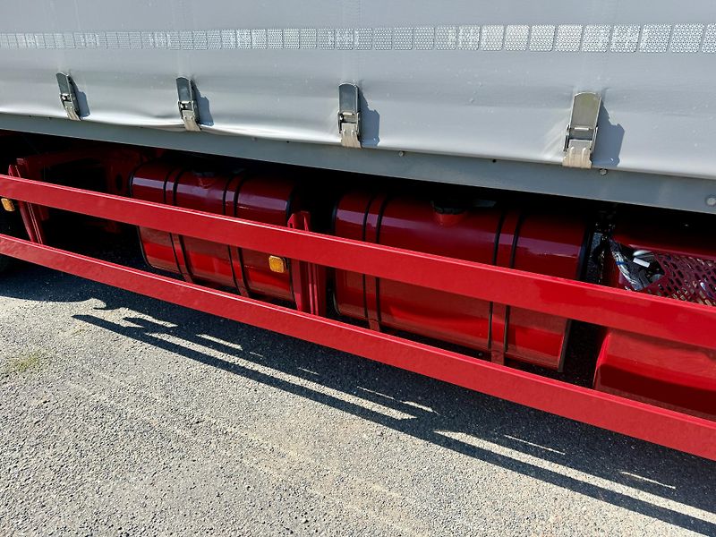 MAN TGM 15.290 plachta čelo TOP - fotka 16 z 24