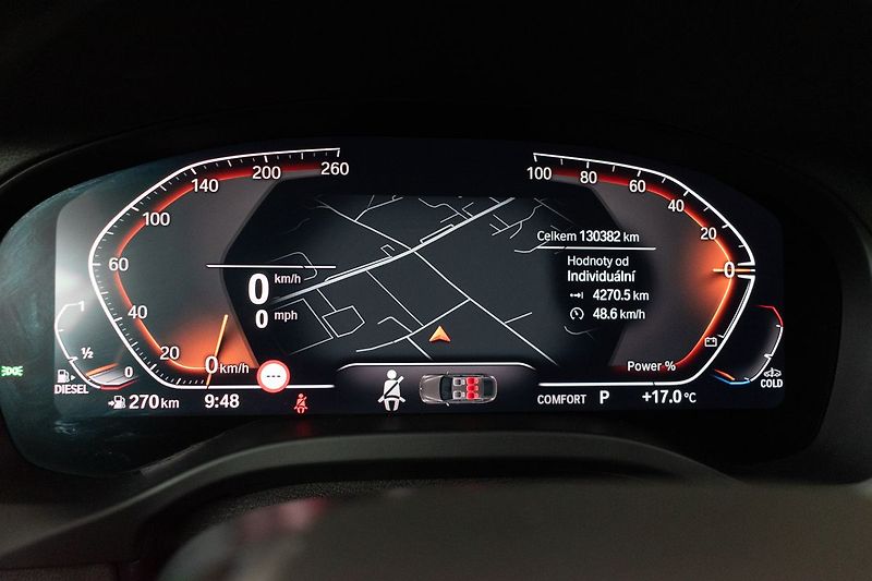 BMW X4 xD30d 210kW*HEAD-UP*TAŽNÉ*ČR - fotka 21 z 44