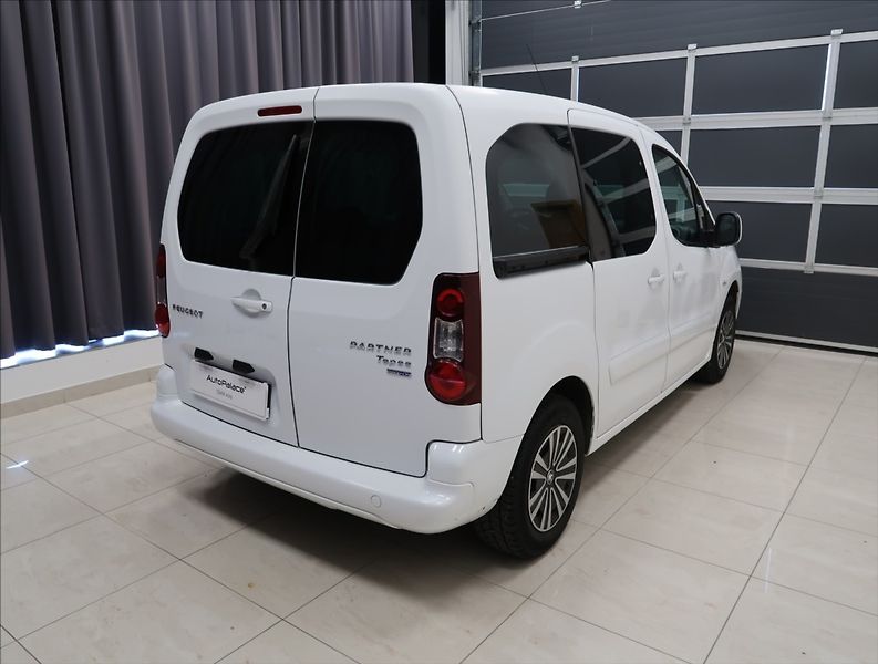 Peugeot Partner Tepee 1,6 BLUEHDi 1. MAJ ČR DPH - fotka 5 z 47