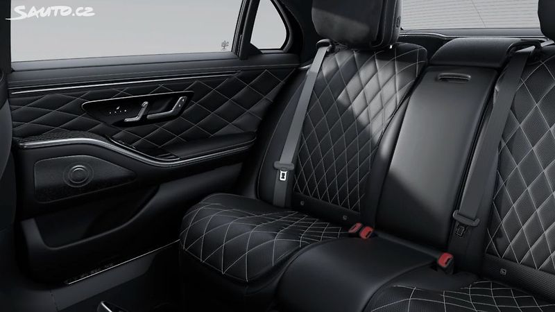Mercedes-Benz Třídy S (2026) S 450d 4M AMG LONG | MAX - fotka 12 z 12