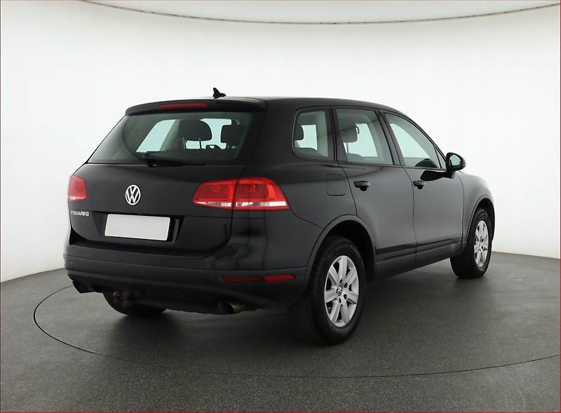 Volkswagen Touareg (2015) 3.0 TDI, 4X4, Automat, Navi - fotka 5 z 20