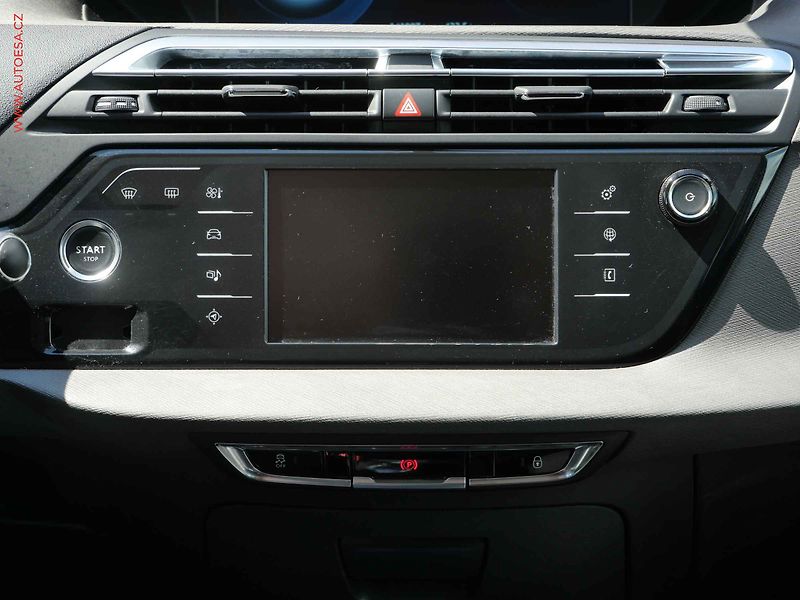 Citroën C4 Picasso (2016) 1.6 BlueHDI, 2.maj,ČR, AC - fotka 16 z 26