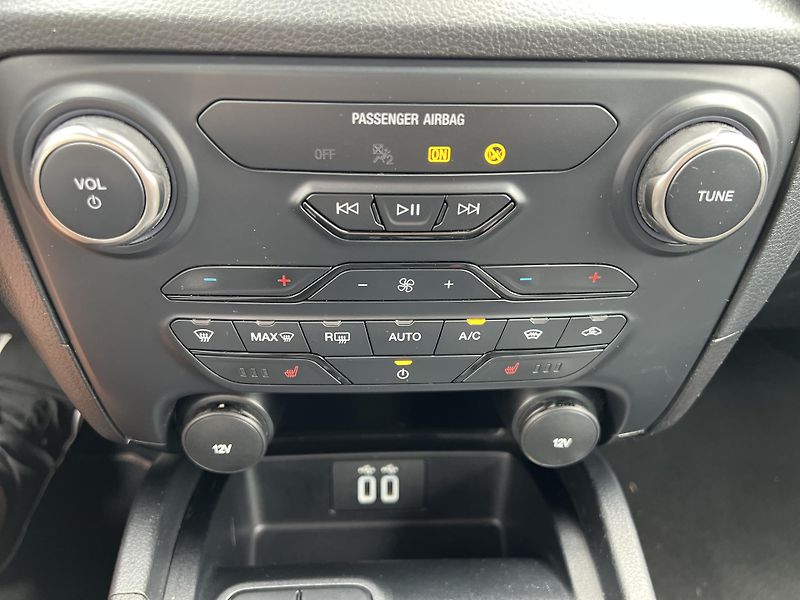Ford Ranger Raptor 2.0D 4x4 NAVIJÁK TAŽNÉ  - fotka 25 z 42