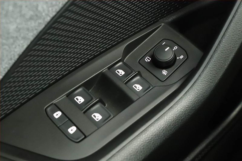 Škoda Octavia (2024) Top Selection 2.0 TDI - fotka 16 z 17