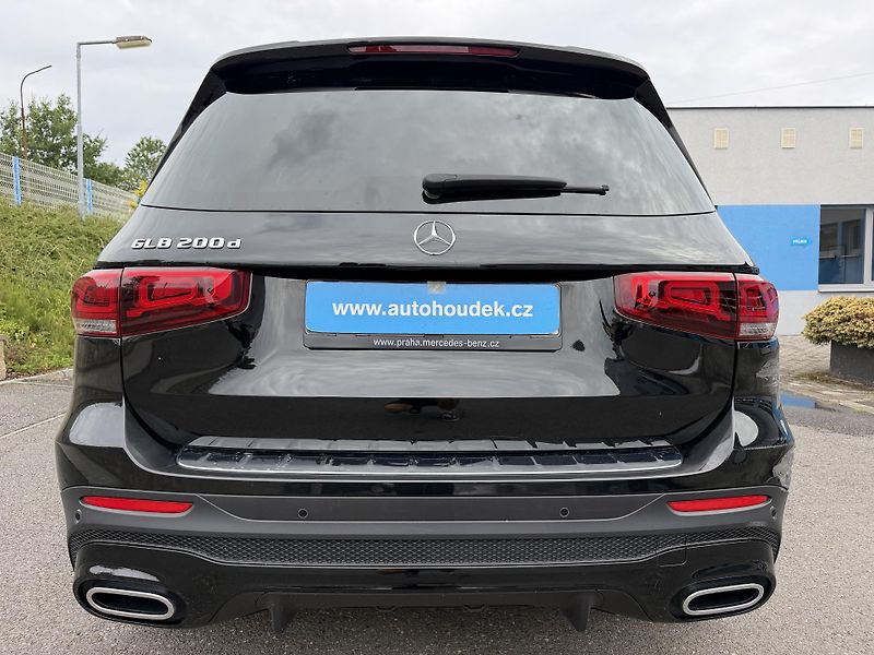 Mercedes-Benz GLB 200D AMG LINE automat závěs  - fotka 4 z 23