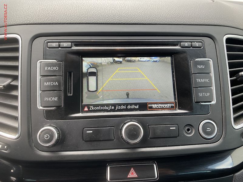 Seat Alhambra (2013) 2.0 TDi, Style, TZ, bixen - fotka 17 z 18