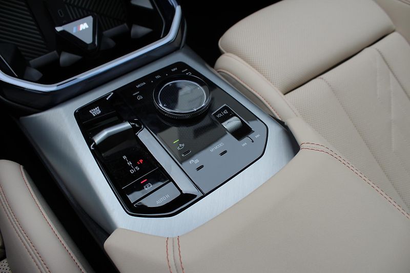 BMW X3 40d xDrive - fotka 12 z 22