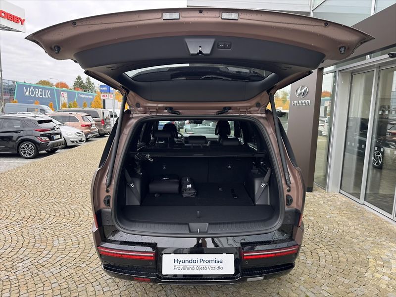 Hyundai Santa Fe 1,6 1,6 TGDI PHEV 4×4 CALLIGRA - fotka 6 z 19