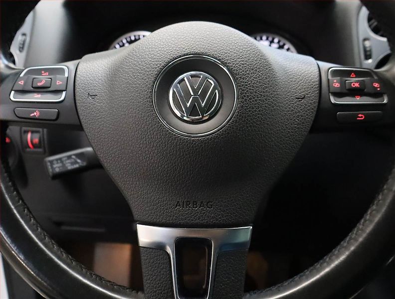 Volkswagen Tiguan (2013) 2.0 TSI, 4X4, Automat - fotka 22 z 22