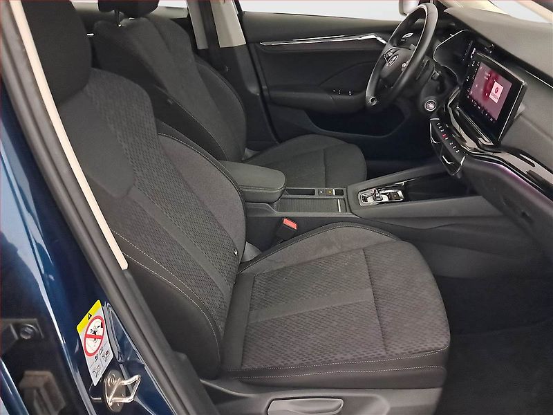 Škoda Octavia (2022) 2.0 TDI - fotka 9 z 20