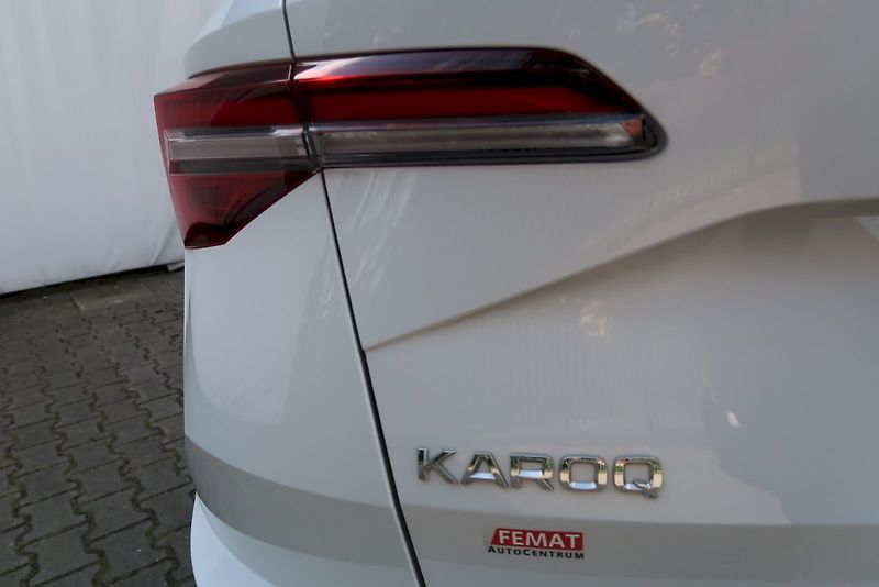 Škoda Karoq (2025) Top Selection 1.5 TSI 110 kW - fotka 12 z 28
