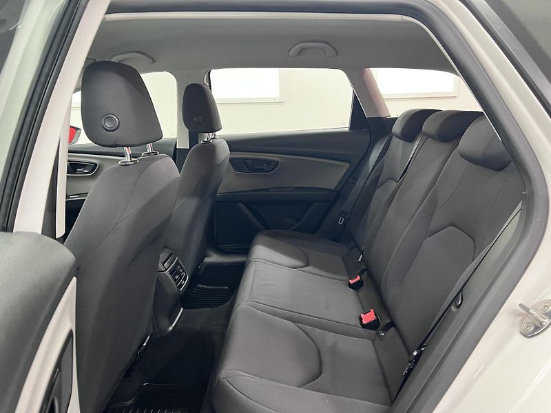 Seat Leon 1.5 TGI 96 kW, Manuál, 2019 - fotka 14 z 23