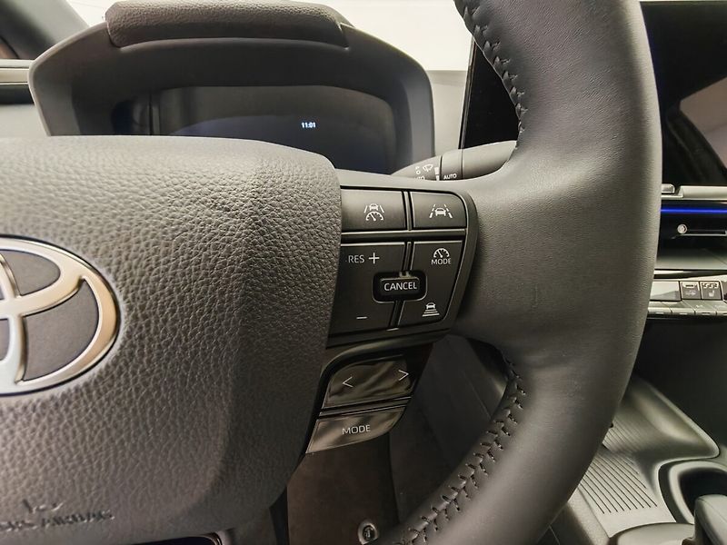 Toyota C-HR 2.0 Hybrid 4x2 Executive - fotka 34 z 48