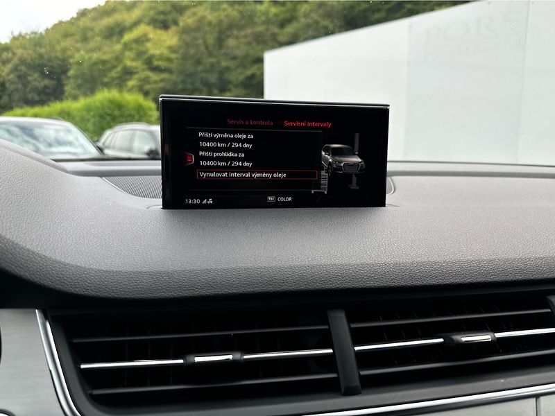 Audi Q7 3.0 TDI Quattro S-Line 7míst - fotka 21 z 27