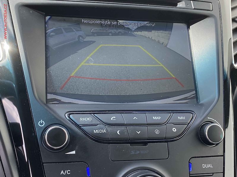 Hyundai i40 (2015) 1.7CRDi, 2.maj,ČR, Bixen - fotka 19 z 19