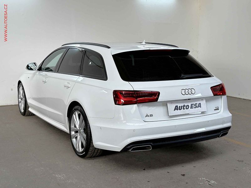 Audi A6 (2016) 3.0 TDi quattro, S-line, AT - fotka 6 z 17