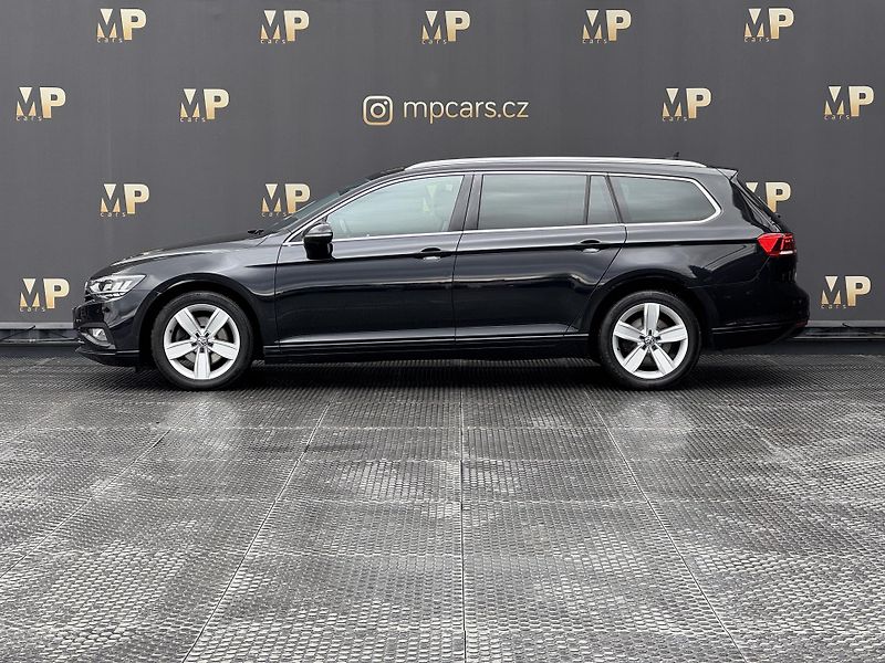 Volkswagen Passat (2020) 2.0TDi 140kW DSG Business, RZV - fotka 5 z 41