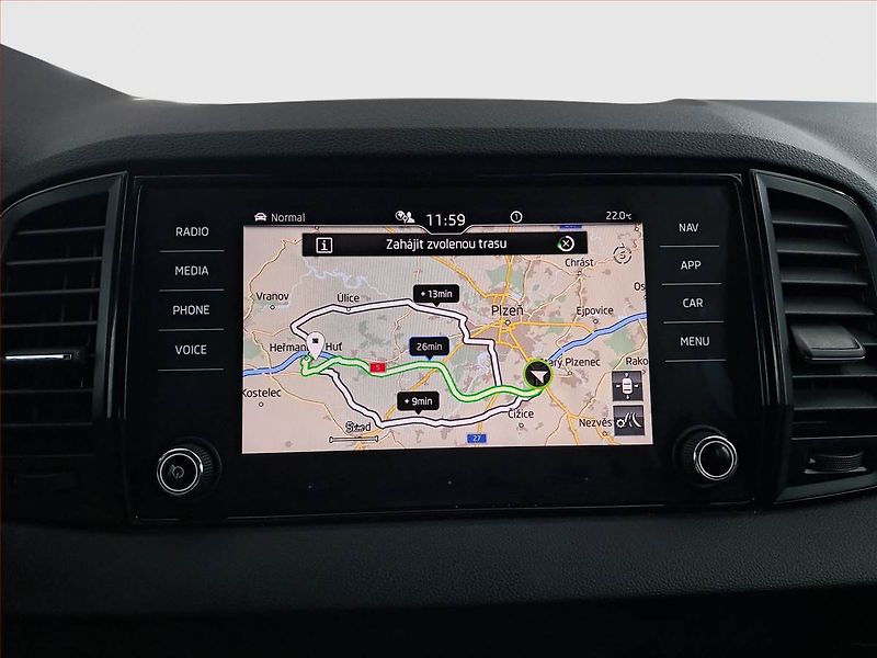 Škoda Karoq (2022) Sportline 1.5 TSI - fotka 13 z 19