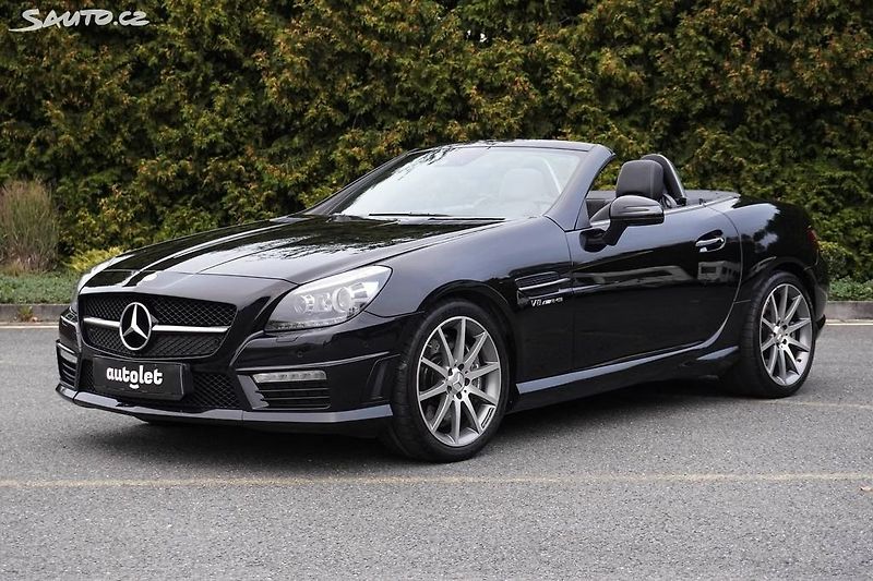 Mercedes-Benz SLK (2012) 55 AMG V8 310KW MAGIC SKY - fotka 3 z 24