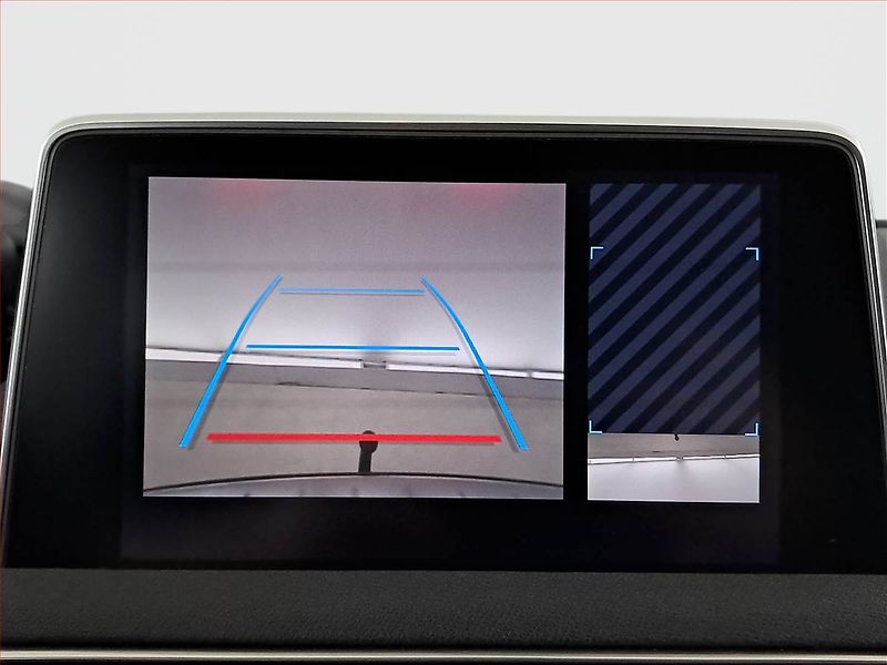 Peugeot 5008 (2019) Access PureTech 130, 7 míst - fotka 18 z 18