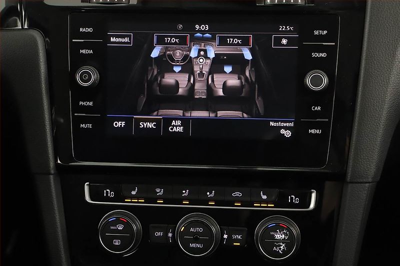 Volkswagen Golf (2019) 2.0 TDI, Serv.kniha, Tempomat - fotka 12 z 15