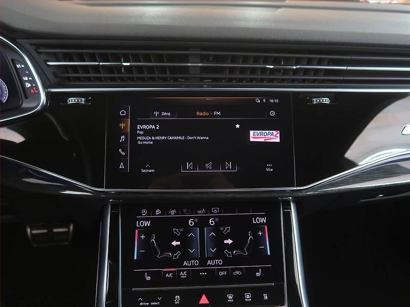 Audi Q8 (2018) 50 TDI - fotka 12 z 32