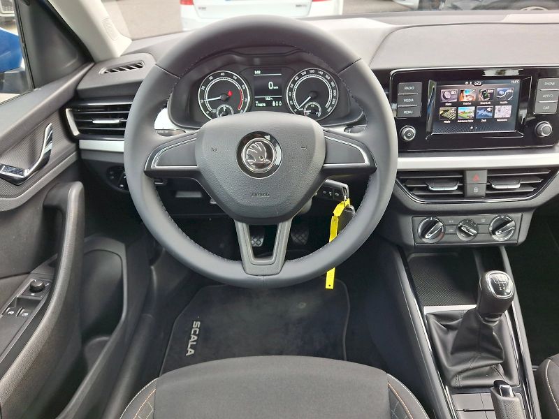 Škoda Scala (2019) Ambition 1,0TSi 85kW - fotka 22 z 29