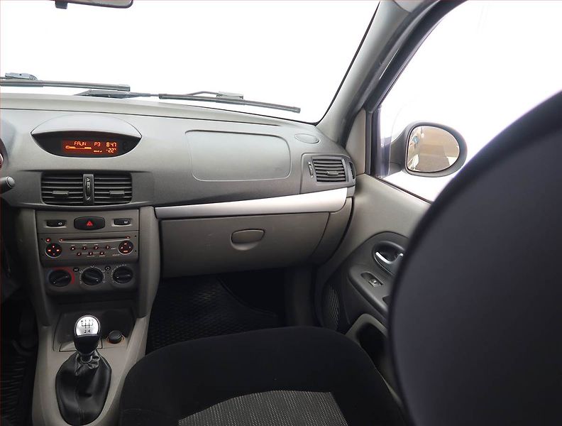 Renault Thalia (2009) 1.2 16V, nová STK, Tažné - fotka 8 z 14