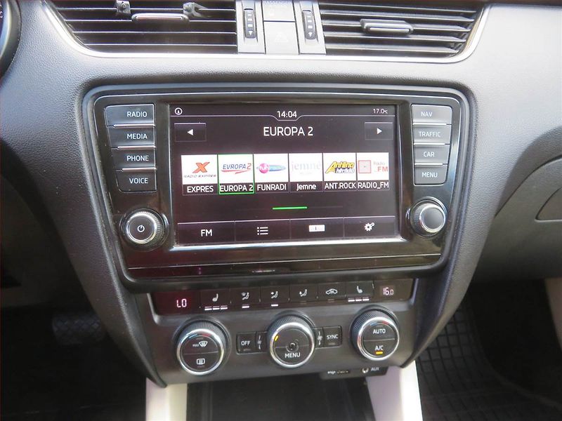 Škoda Octavia (2016) Style 1.6 TDI, Automat - fotka 12 z 16